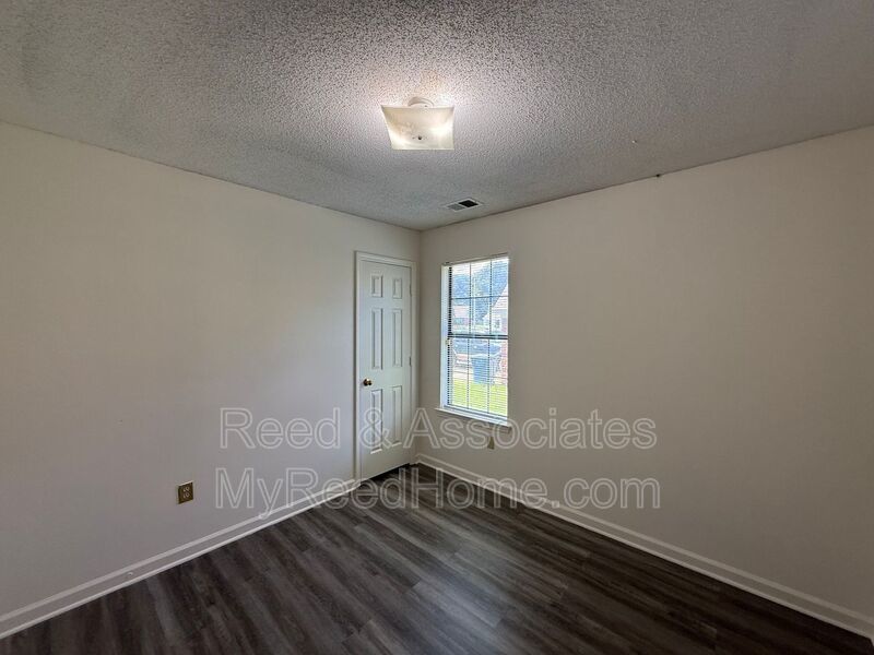 Updated 3 Bedroom, 2 Bath Home in Olive Branch! property image