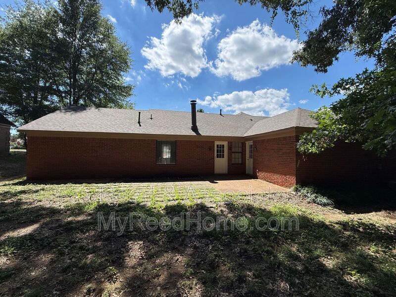 Updated 3 Bedroom, 2 Bath Home in Olive Branch! property image