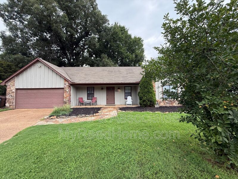 3040 Delvan Cv property image