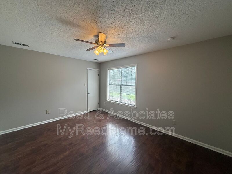 Cozy 2 Bed, 1 Bath Home with Spacious Yard property image