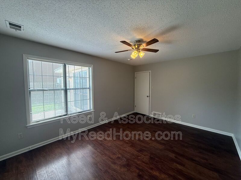 Cozy 2 Bed, 1 Bath Home with Spacious Yard property image
