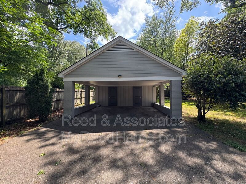 Near Pidgeon Estates property image