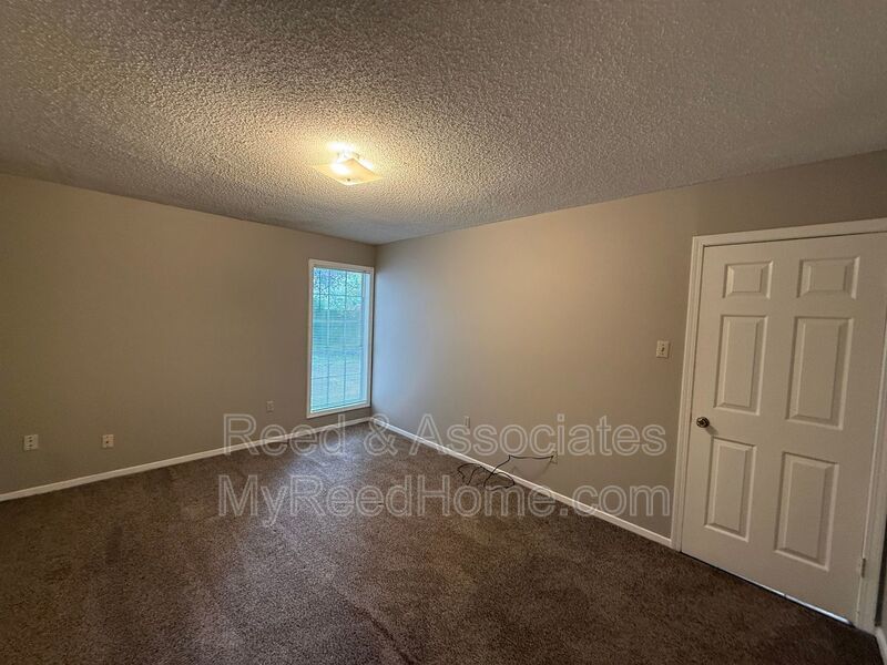 Charming 2BR Townhome in East Memphis property image