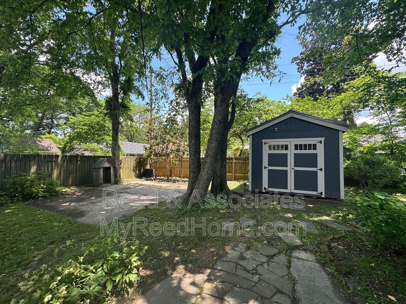 Spacious 5-Bedroom - Copper Young Area property image