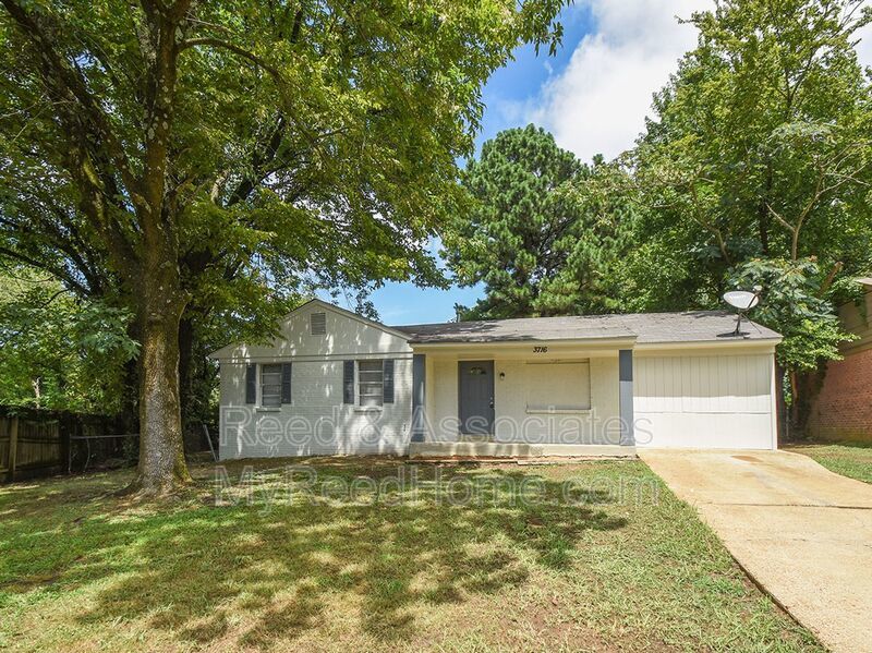 Charming 4-Bedroom Home with Large Yard property image