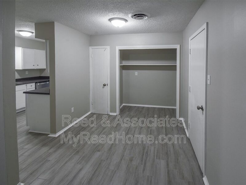 Charming 4-Bedroom Home with Large Yard property image