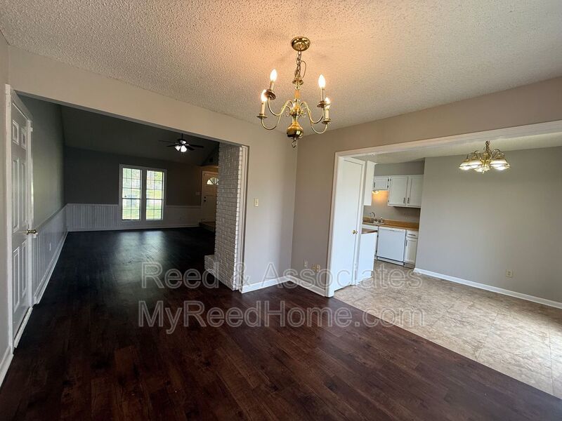 Spacious Home Located in Quiet Cove! property image