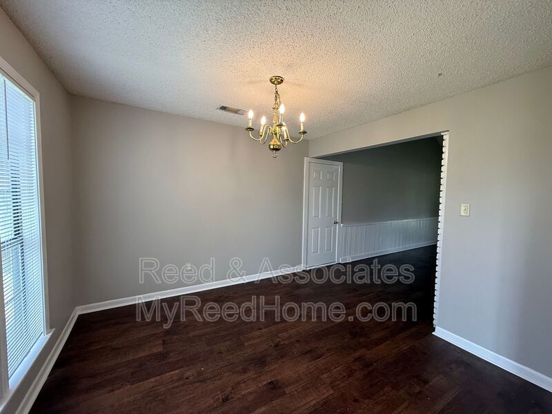 Spacious Home Located in Quiet Cove! property image
