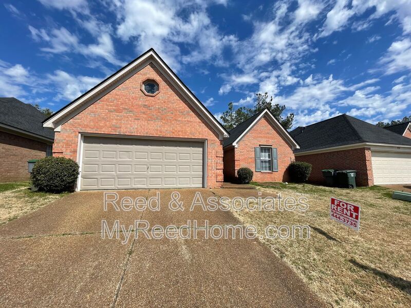 3 Bedroom in Bartlett Raleigh Area property image
