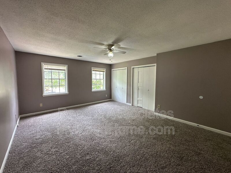 2 Bedroom in Colonial - Yorkshire property image