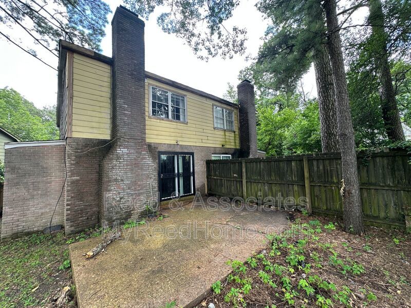 2 Bedroom in Colonial - Yorkshire property image
