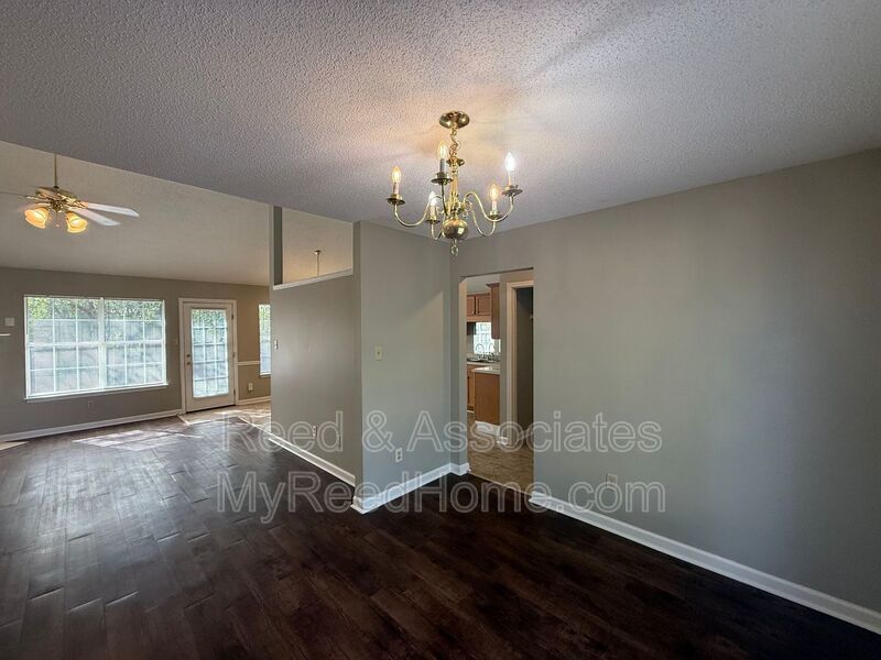 Just Minutes Away from Oakland Elementary! property image