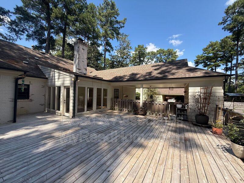 Spacious & Renovated — 5 Bedrooms, 3.5 Baths in Kimbrough Woods! property image