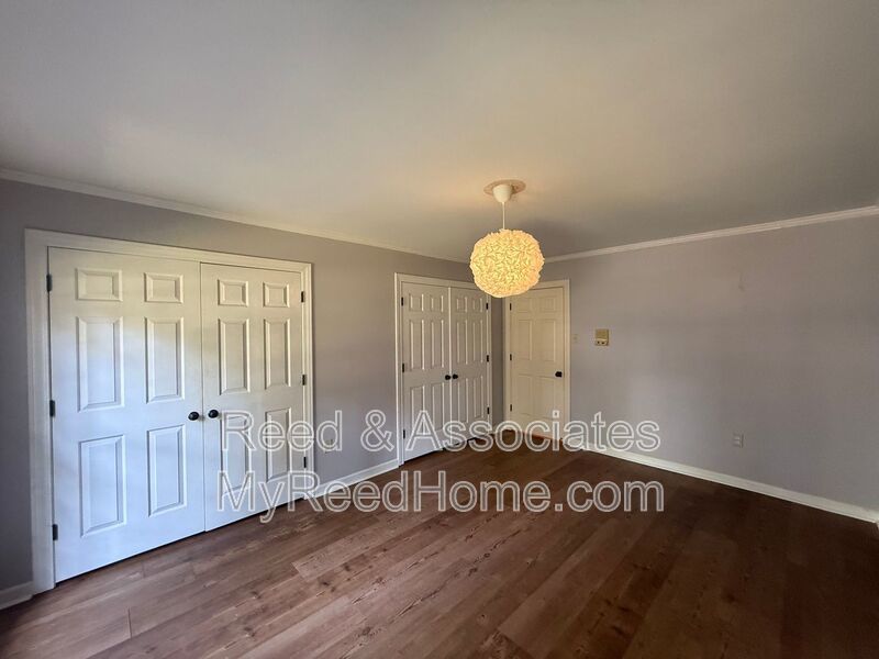 Spacious & Renovated — 5 Bedrooms, 3.5 Baths in Kimbrough Woods! property image