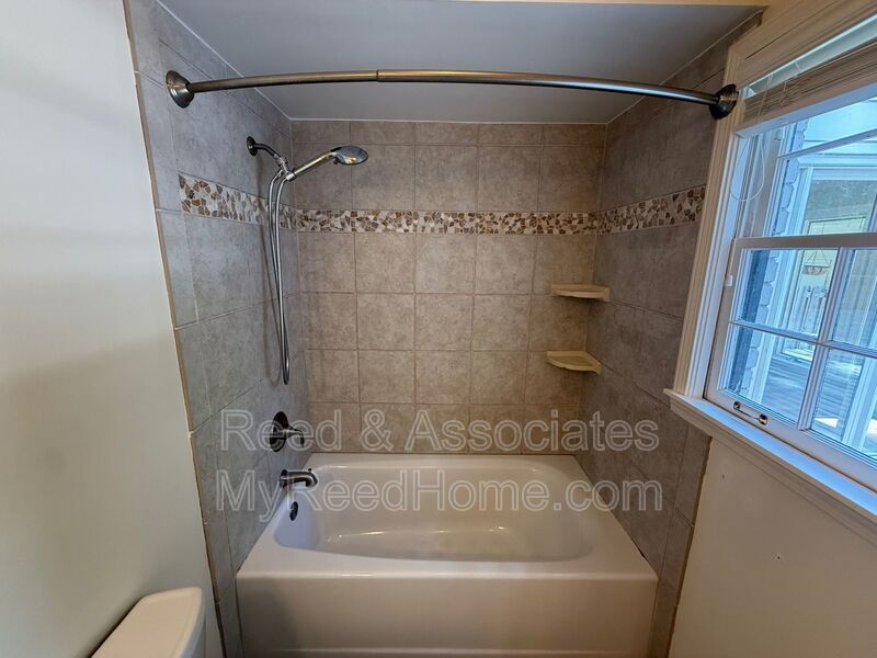 Spacious & Renovated — 5 Bedrooms, 3.5 Baths in Kimbrough Woods! property image