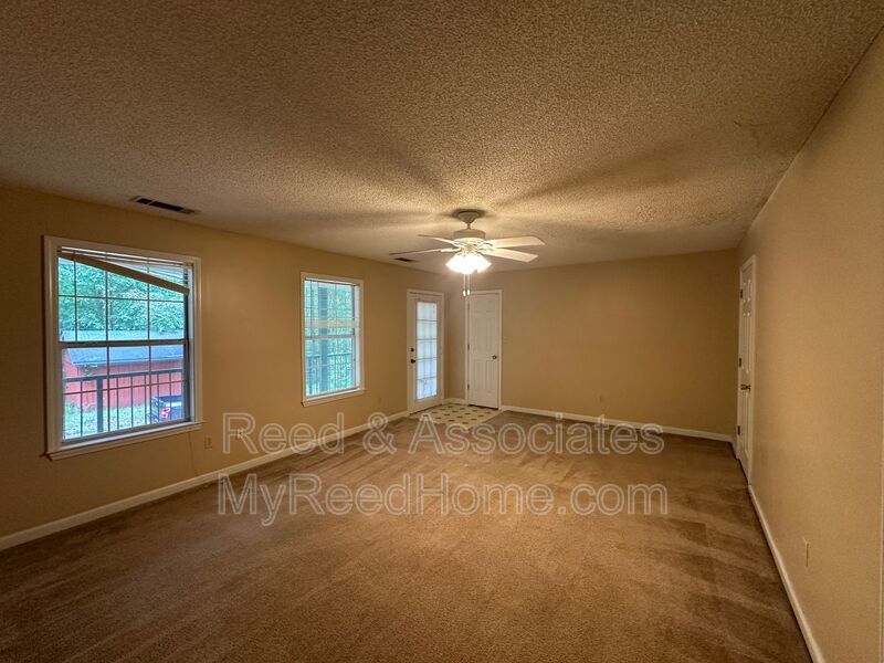 2 Bedrooms in Moscow! property image