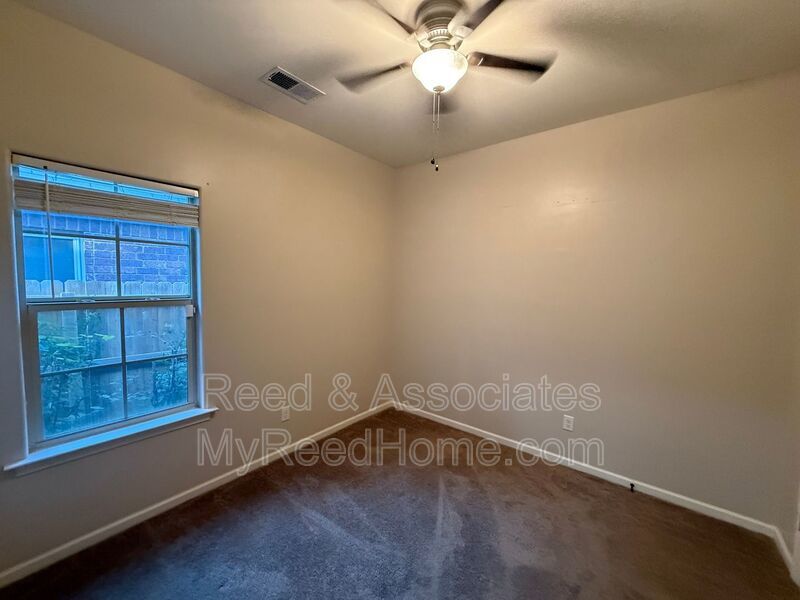 Charming 3-Bedroom, 2-Bathroom Home in Cordova property image