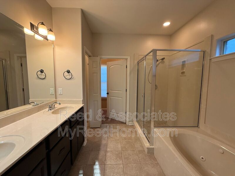 Charming 3-Bedroom, 2-Bathroom Home in Cordova property image