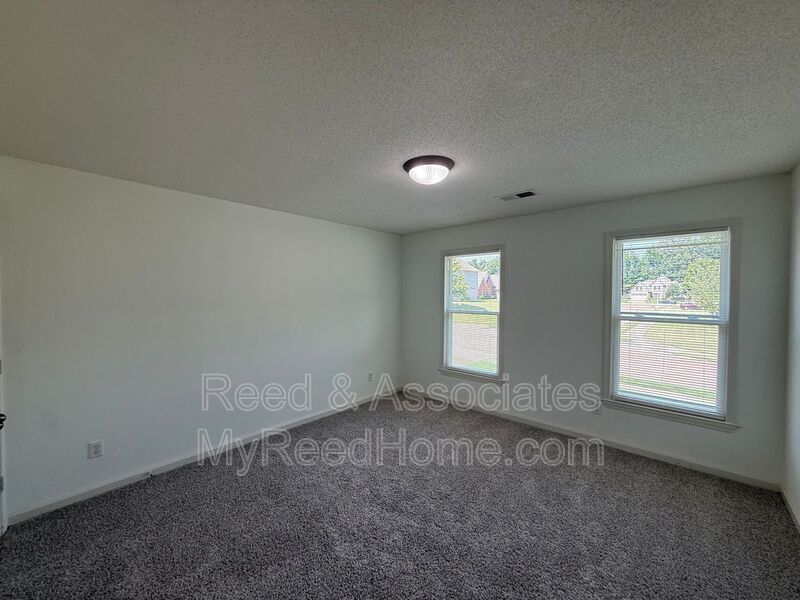 2-Story Bartlett Home! property image