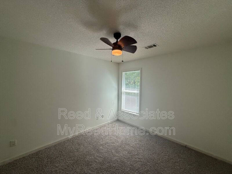 2-Story Bartlett Home! property image